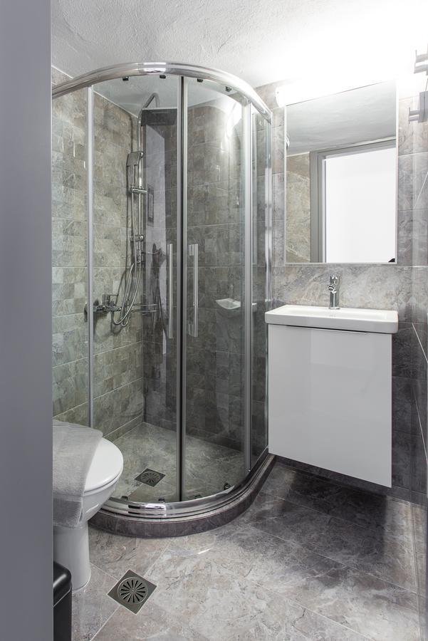 Saint Lucas Suites Nea Poteidaia Exterior photo